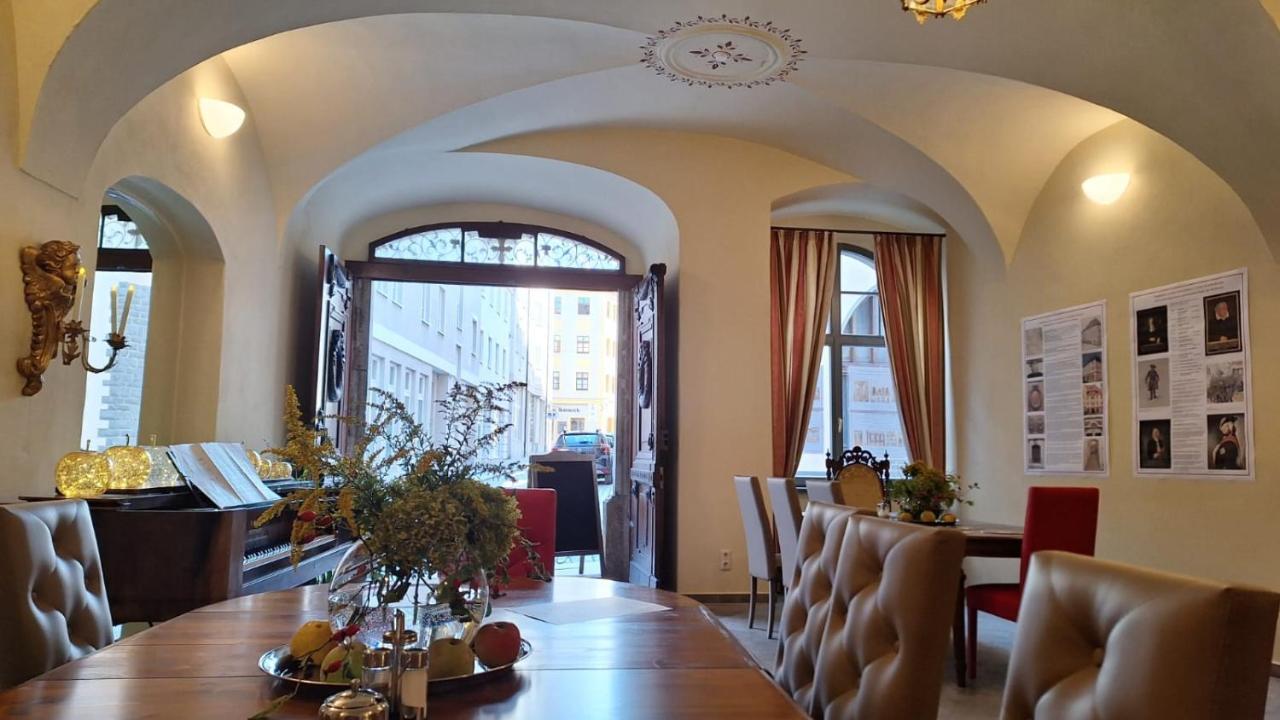 Stadtpalais Familien-suite 4 Mit Galerie Maximal 6 Personen Apartment Bautzen
