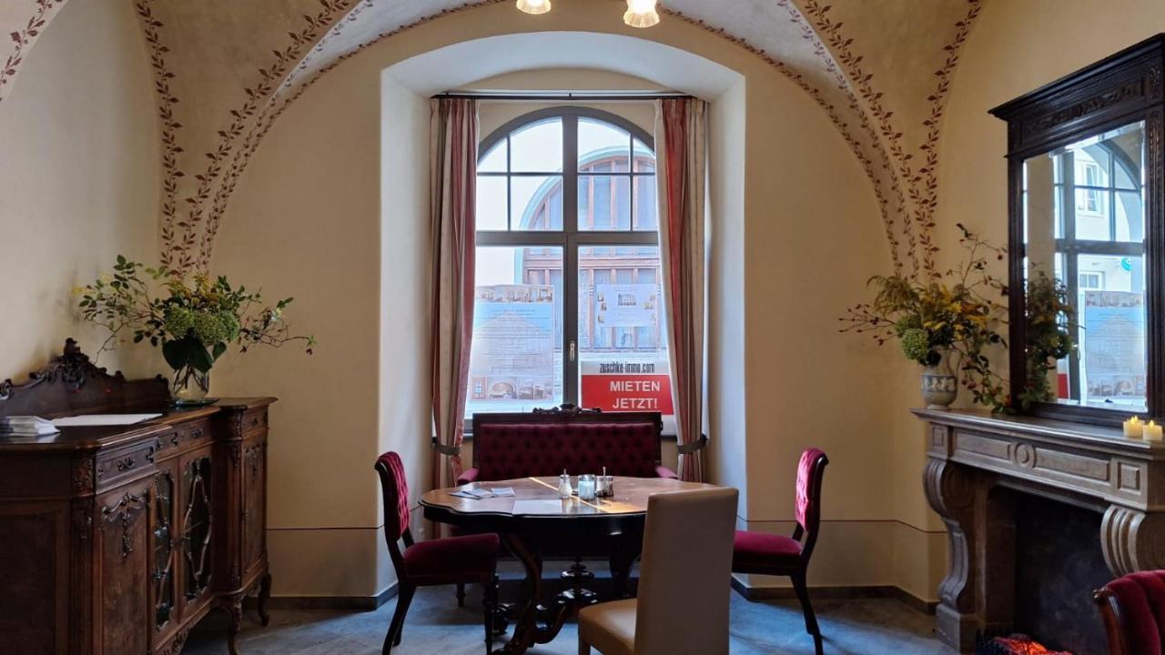 Apartment Stadtpalais Familien-suite 4 Mit Galerie Maximal 6 Personen