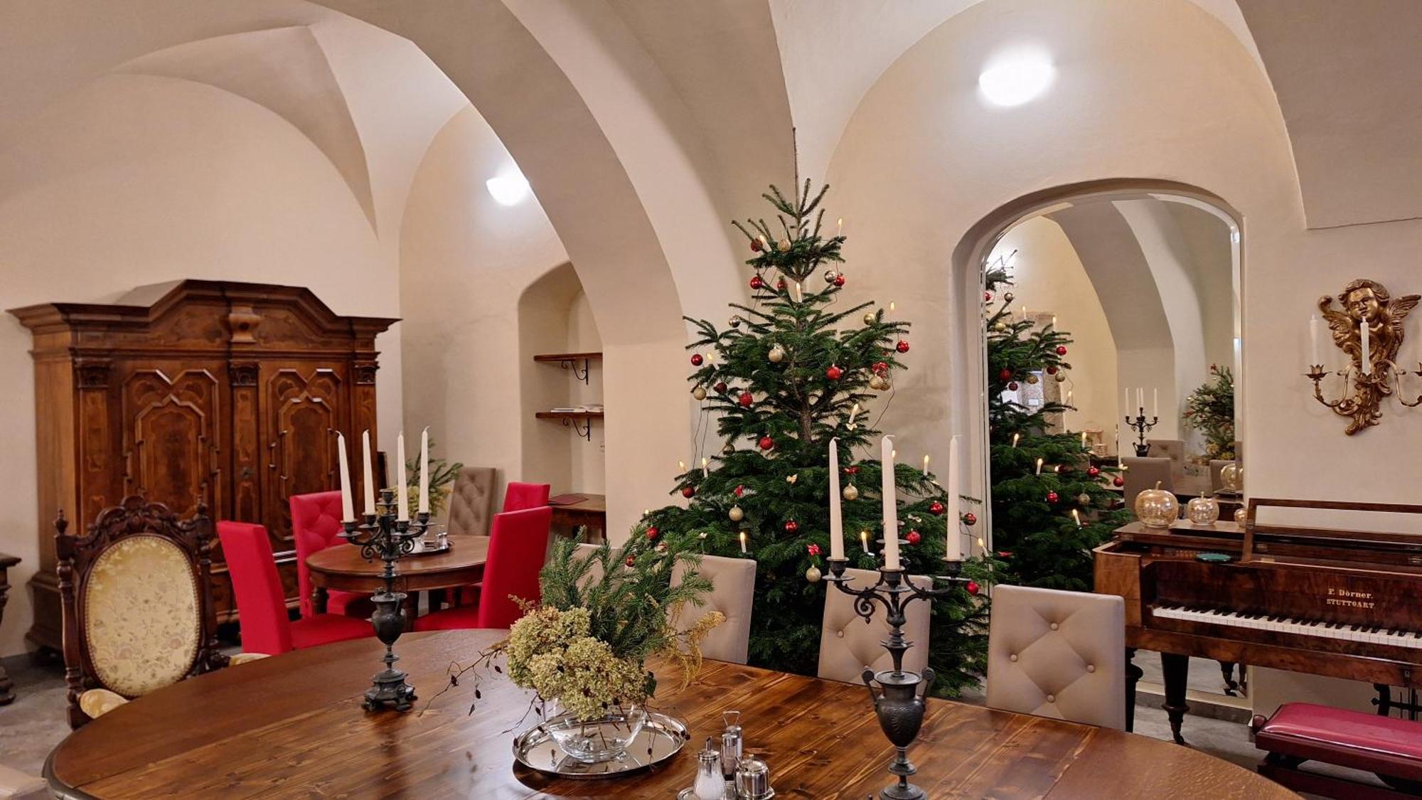 Apartment Stadtpalais Familien-suite 4 Mit Galerie Maximal 6 Personen