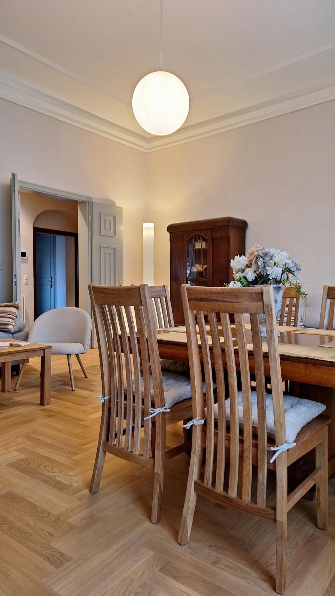 Apartment Stadtpalais Familien-suite 4 Mit Galerie Maximal 6 Personen *
