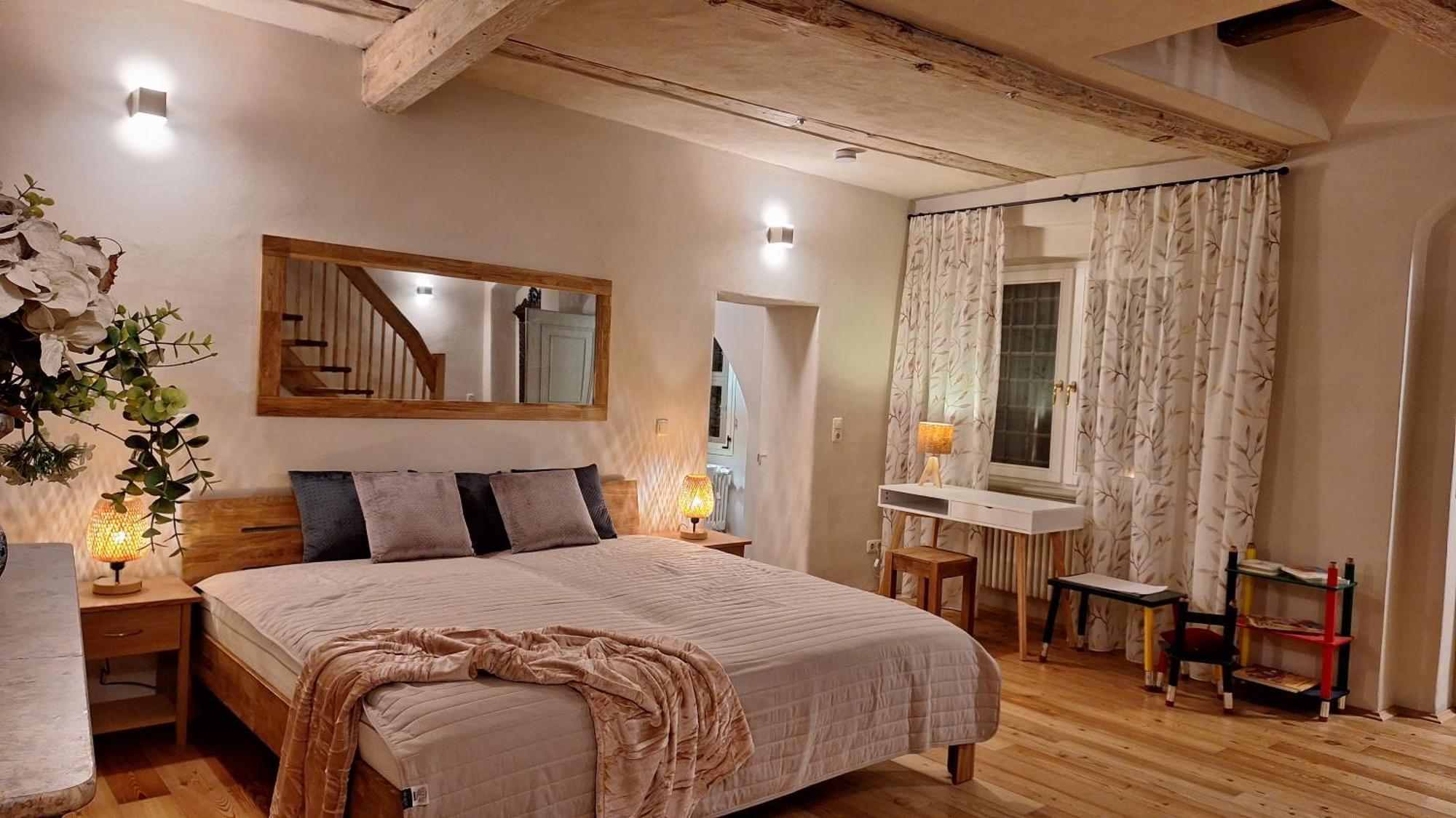Stadtpalais Familien-suite 4 Mit Galerie Maximal 6 Personen Apartment