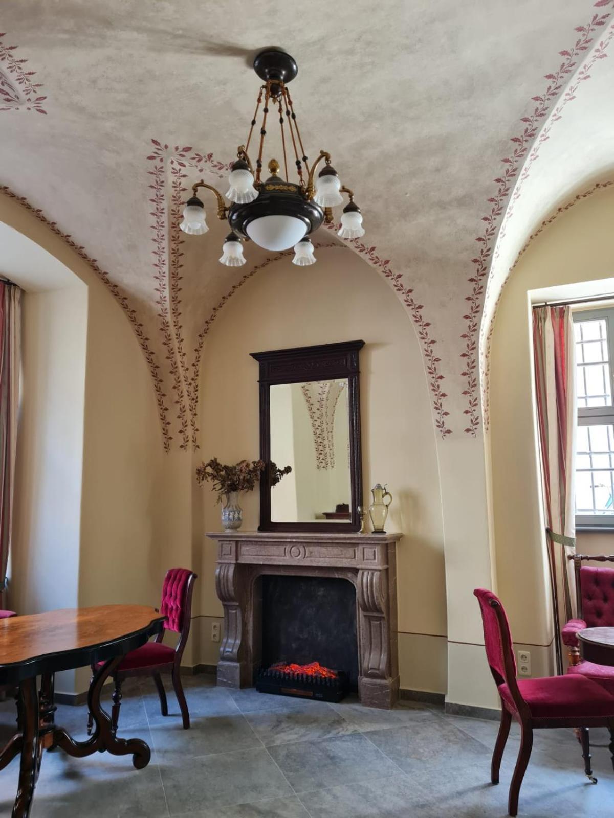 Stadtpalais Familien-suite 4 Mit Galerie Maximal 6 Personen Bautzen